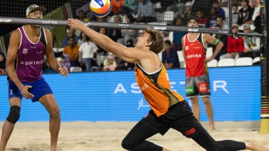 Spektakulärer Beach-Volleyball beim 2. Tag des Queen & King of the Court Finals