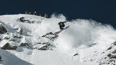 Europäische Freeride-Elite fährt um die Teilnahme an den FWT-Challenger Events