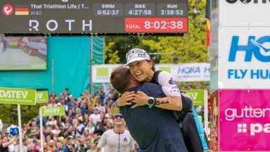 Deutsche Anne Haug und Magnus Ditlev knacken Weltbestzeiten bei Challenge Roth