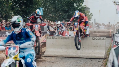Manuel Lettenbichler fährt bei  Prolog des Red Bull Romaniacs auf Platz 3