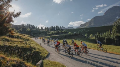Radrennen über vier Alpenpässe - Ötztaler Radmarathon 2024