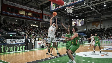 #02 Play of the Day vs. Koblenz