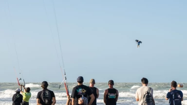 Der Hydrofoil Big Air Wettbewerb ist ein Hinguckerdes GKA Kite-Surf World Cup