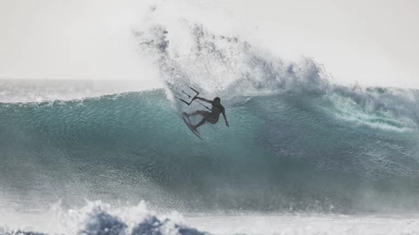 Delannoy sichert sich ersten Saisonsieg bei GKA Kite-Surf World Cup Cape Verde