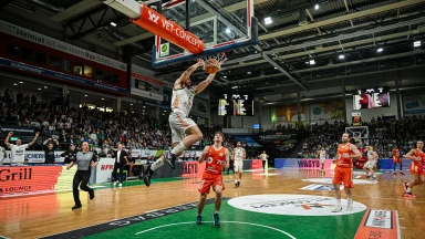 #17 Play of the Day vs. Vechta II