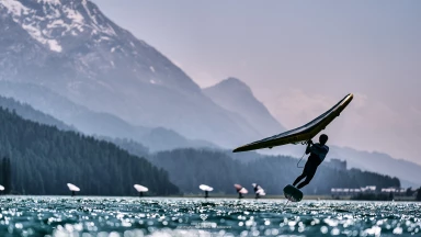Spektakuläre Wingfoil Racing Action an Tag Drei beim Ensis EngadinWing
