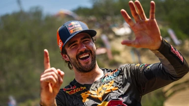 Deutscher Manuel Lettenbichler gewinnt Red Bull Romaniacs zum 6. Mal