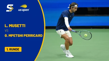 Lorenzo Musetti (ITA) [10] vs. Giovanni Mpetshi Perricard (FRA) - 1. Runde - kommentiert von Ulf Kahmke & Jonas Hartenstein - Louis Armstrong Stadium