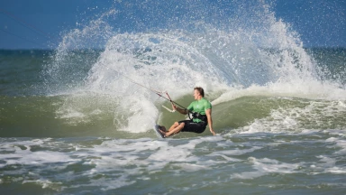 Matos (BRA) und Delannoy (FRA) als GKA Kite-Surf Weltmeister 2025 gekrönt