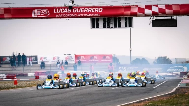 Spannende Kämpfe bei dem Junioren-Karting Saisonauftakt in Valencia