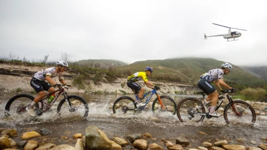 Etappensieg im Zielsprint für Luca Schwarzbauer (GER) beim Absa Cape Epic