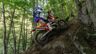 Kabakchiev (BUL) schlägt am dritten Offroad Tag des RB Romaniacs zurück